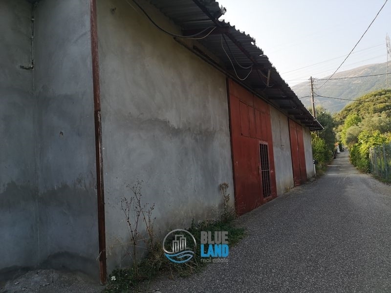 (For Rent) Commercial Warehouse || Aitoloakarnania/Nafpaktos - 200 Sq.m, 400€ 