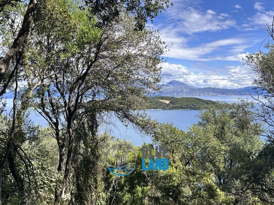 (For Sale) Land Agricultural Land  || Lefkada/Ellomenos - 21.700 Sq.m, 1.900.000€ 