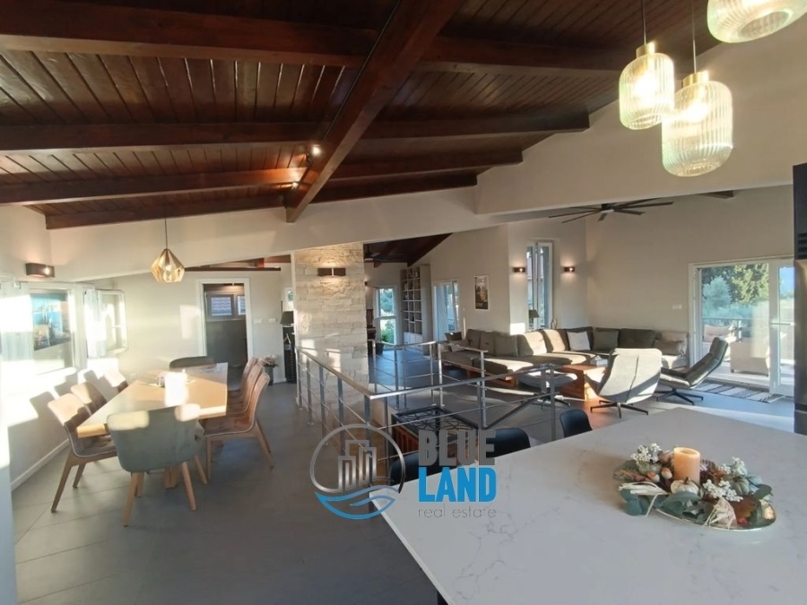 (For Sale) Residential Villa || Achaia/Rio - 354 Sq.m, 4 Bedrooms, 880.000€ 